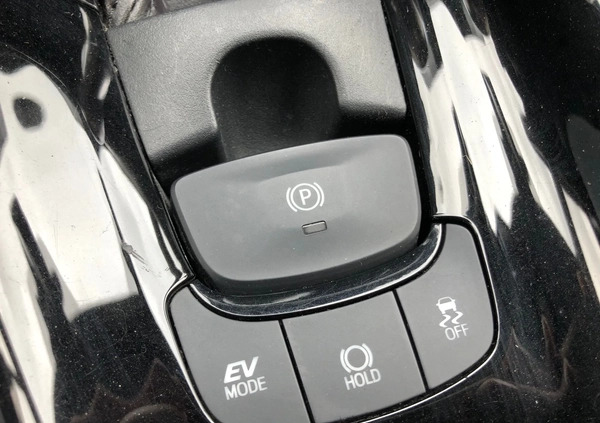 Toyota C-HR cena 75900 przebieg: 164000, rok produkcji 2018 z Mrągowo małe 704